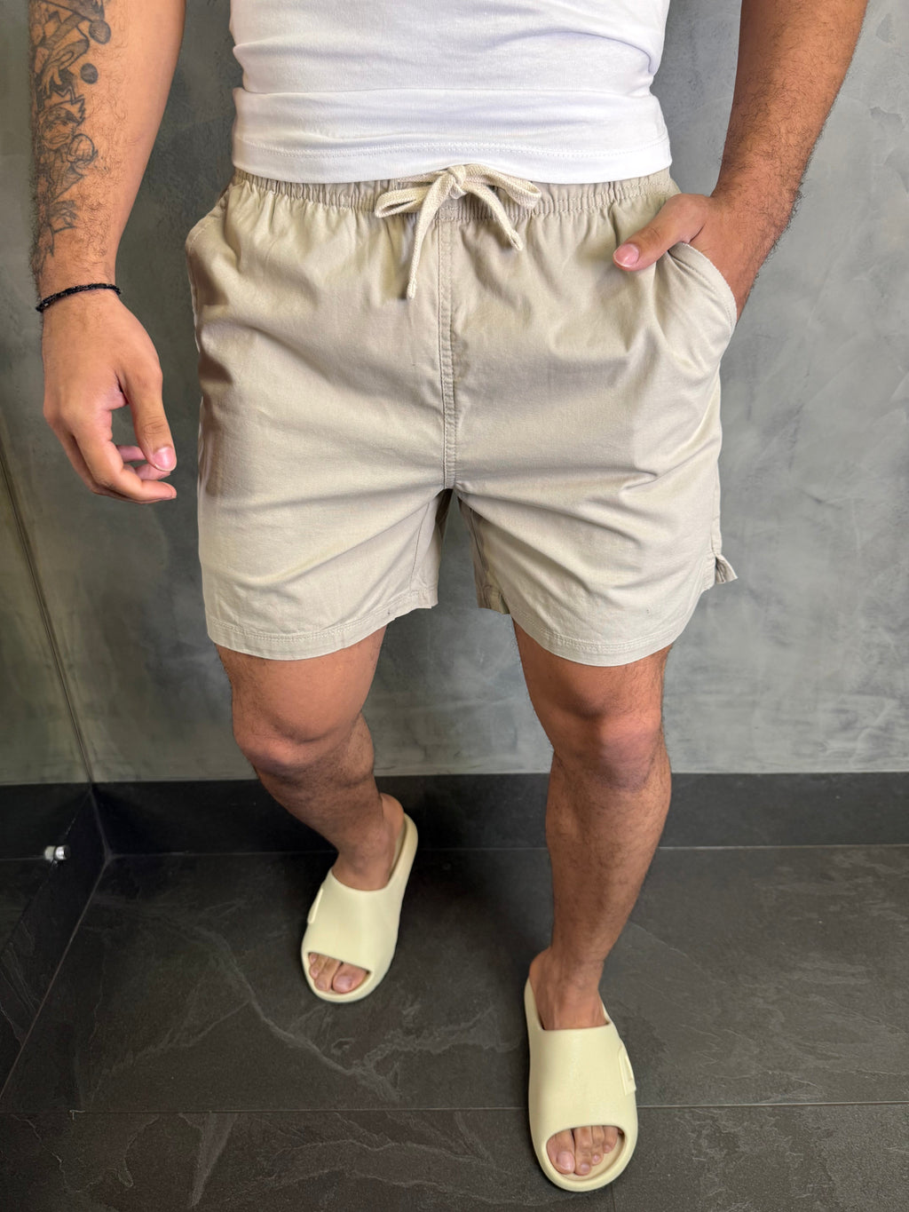 Short Sarja Tradicional Kingejoe Areia