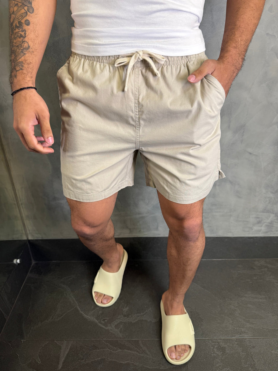 Short Sarja Tradicional Kingejoe Areia