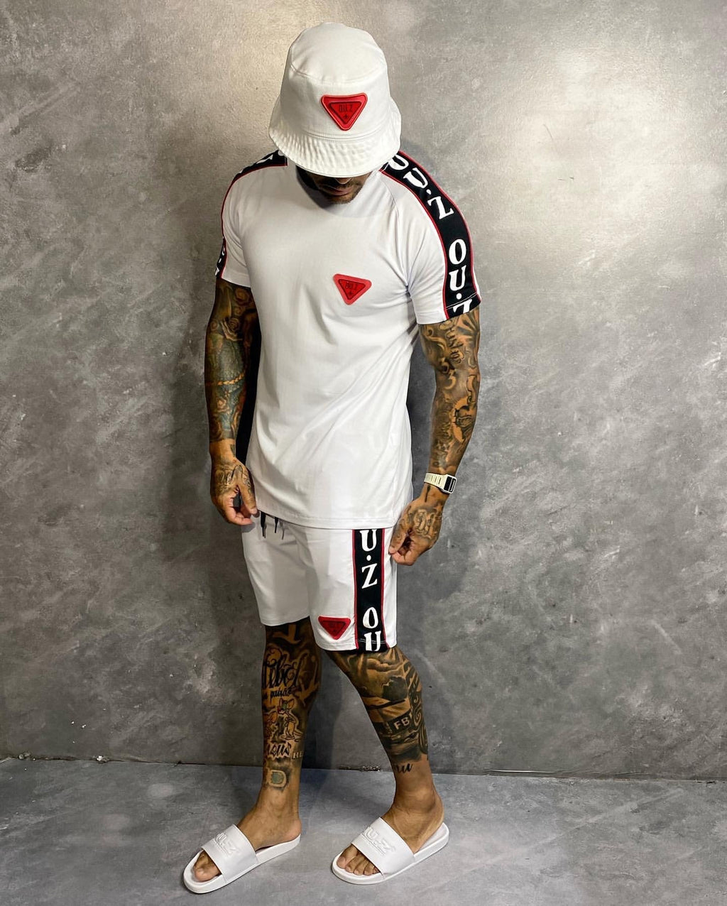 Conjunto Slim Camiseta E Shorts Branco