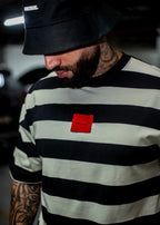 Conjunto Camiseta Listrada e Shorts